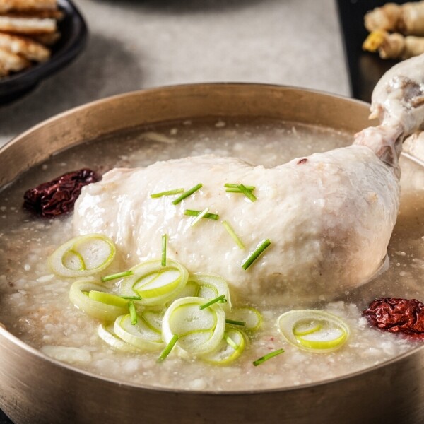 우주스토어,[우주특가] 국내산 통 닭다리살 삼계탕 600g 4팩